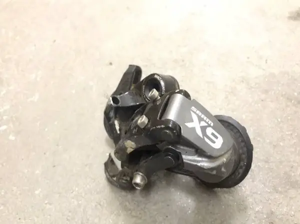 Cambi SRAM X5 10v gabbia lung+ X9 10v gabb med+ manettini 9v