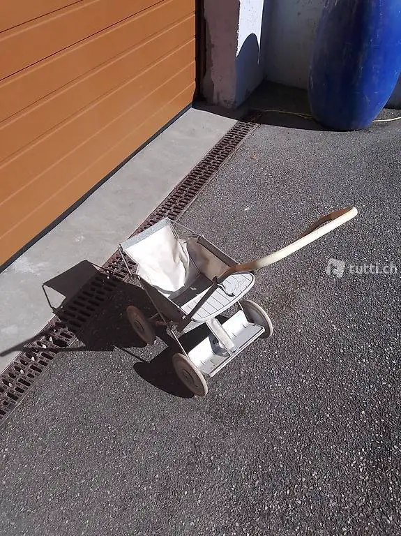 Puppenwagen