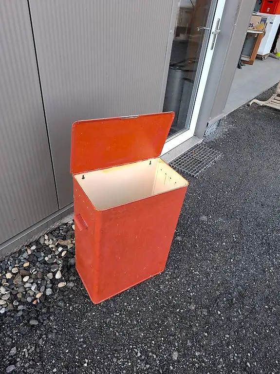 Retro Vintage Werkstatt Metall Wandeimer mit Deckel