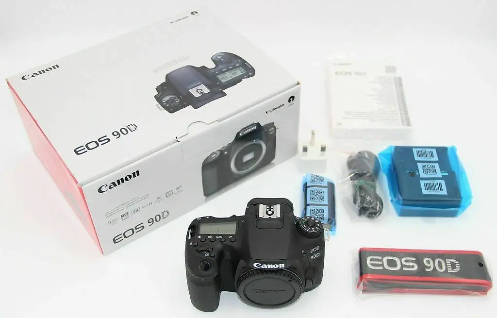 canon 90d body (nuova )