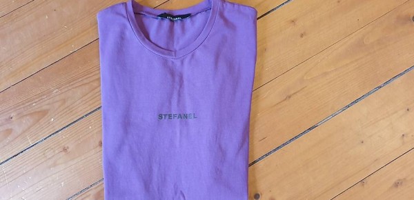 Stefanel T-Shirt in lila Grösse M (fällt aus wie S)