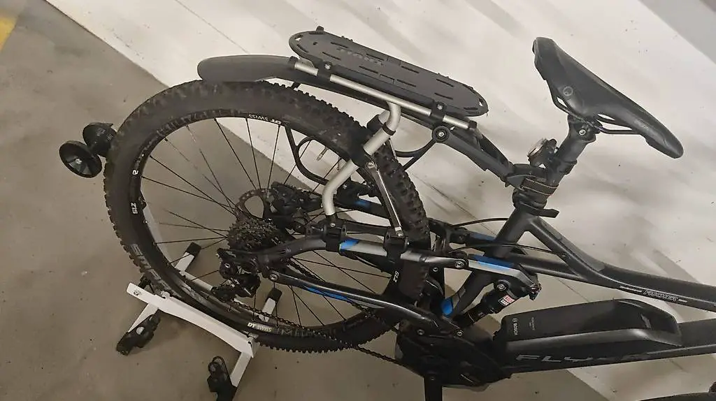 Verkaufe gebrauchtes Fischer E-Bike mit Qualitätskomponenten