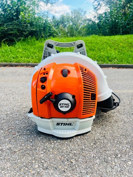 Laubbläser Stihl BR 700