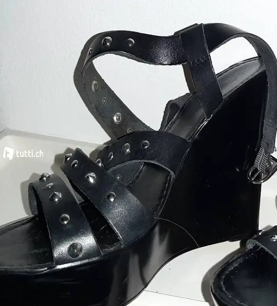 Scarpa Zeppa in vera pelle 39-40