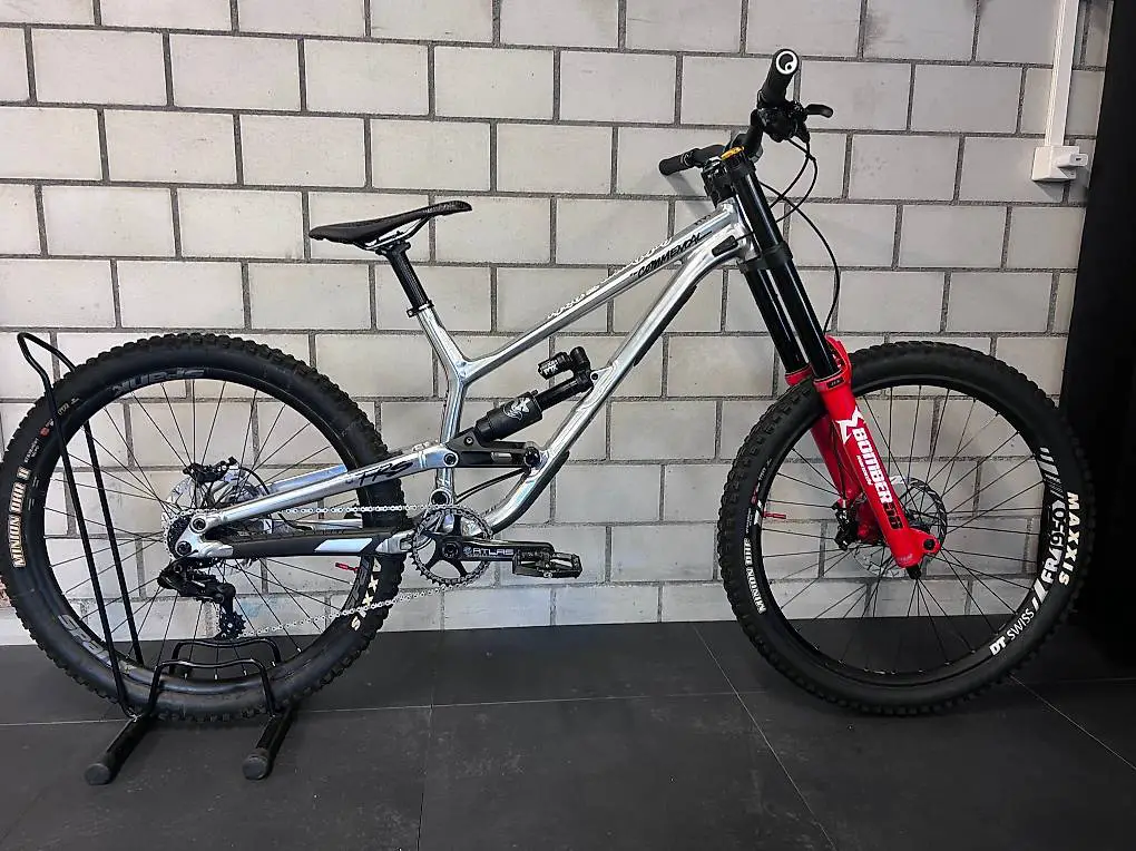 Occasion Commecial FRS 2024 / MTB / Mountainbike / Downhill
