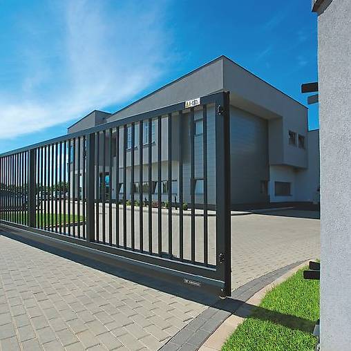 Industrietor, Arealschiebetor. 1,5 x 5.00 und andere Masse