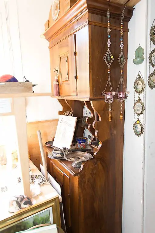 Buffet Barock antik Nussbaum 200Jahre