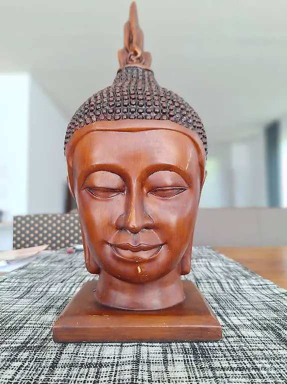 Buddha Kopf Statue