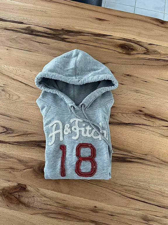 Abercrombie & Fitch Hoodie (M)