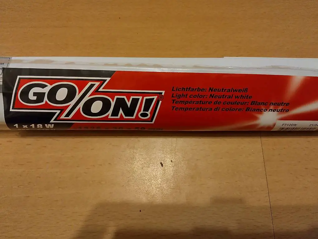 LED Lampe T8 G13 mit Fassung