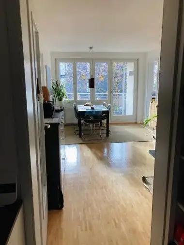 Grösszügige 2.5-Zimmerwohnung