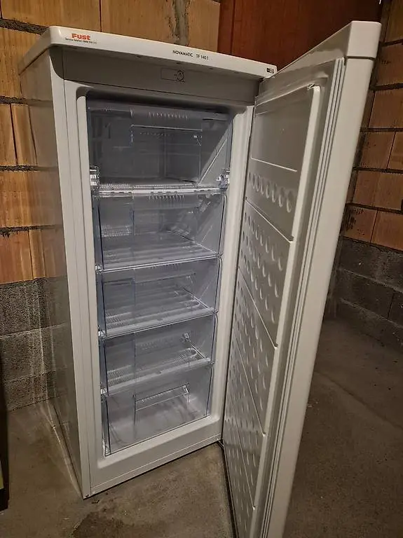 Congélateur-armoire Novamatic