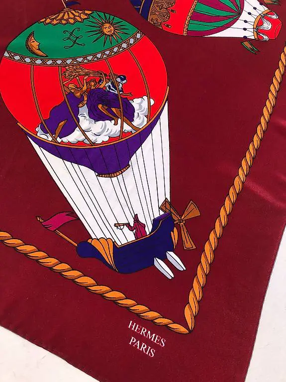 Hermes-Seidentuch mit Heissluftballonen, Grösse 86/86 cm