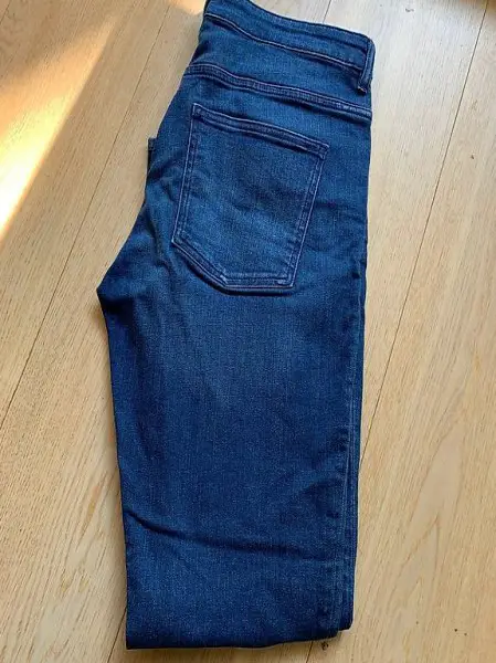 Neu COS Jeans GR 30 Slim Fit
