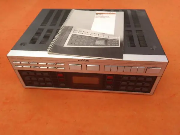 Amplificatore Stereo con Radio Hi-Fi Revox B285 High End