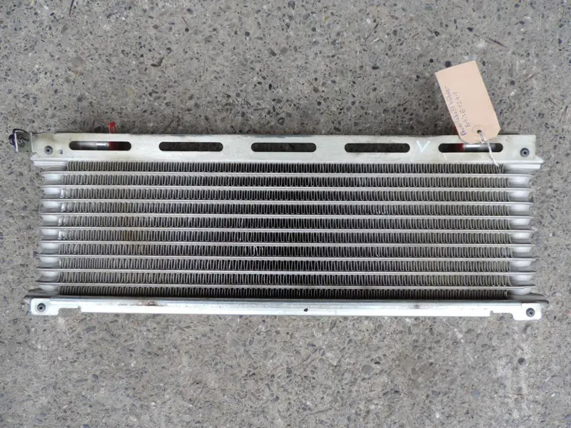 New Holland, Getriebeöl Kühler