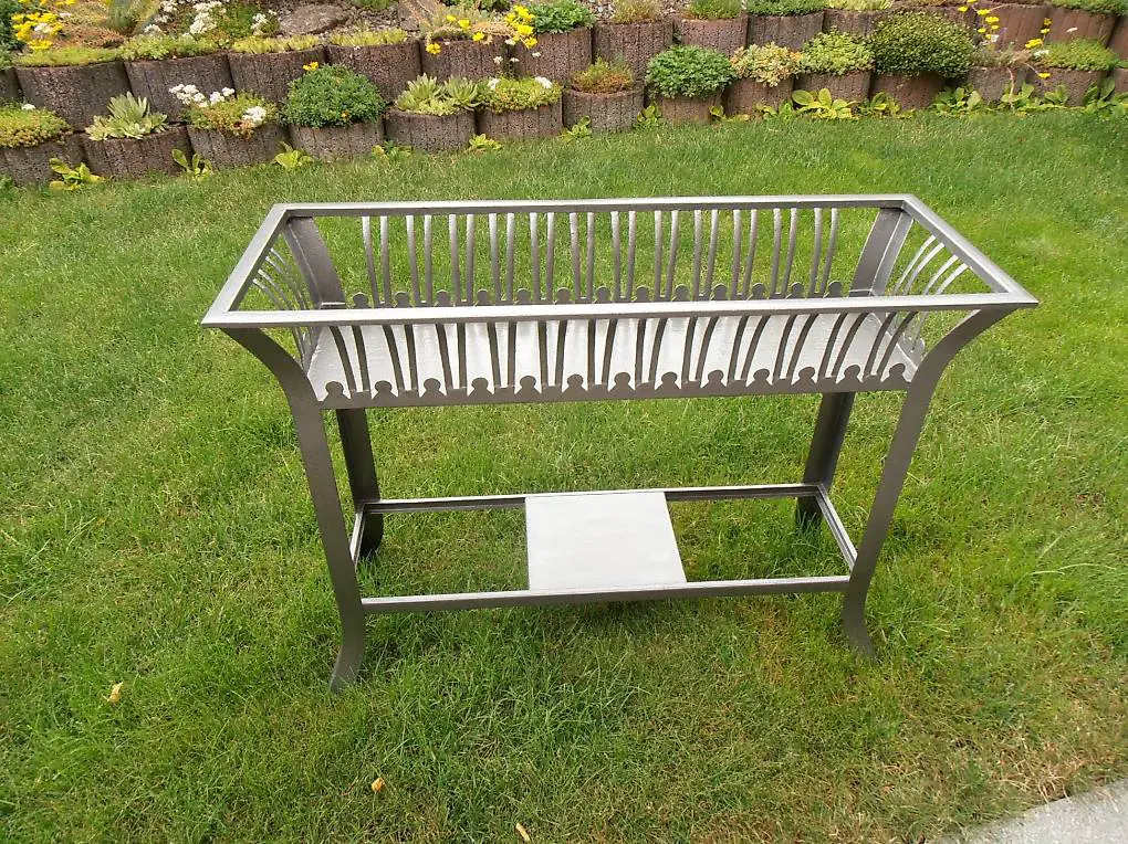 Pflanzenständer aus "Grossmutters Zeiten"/Vintage