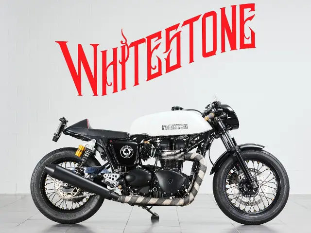 triumph thruxton 900