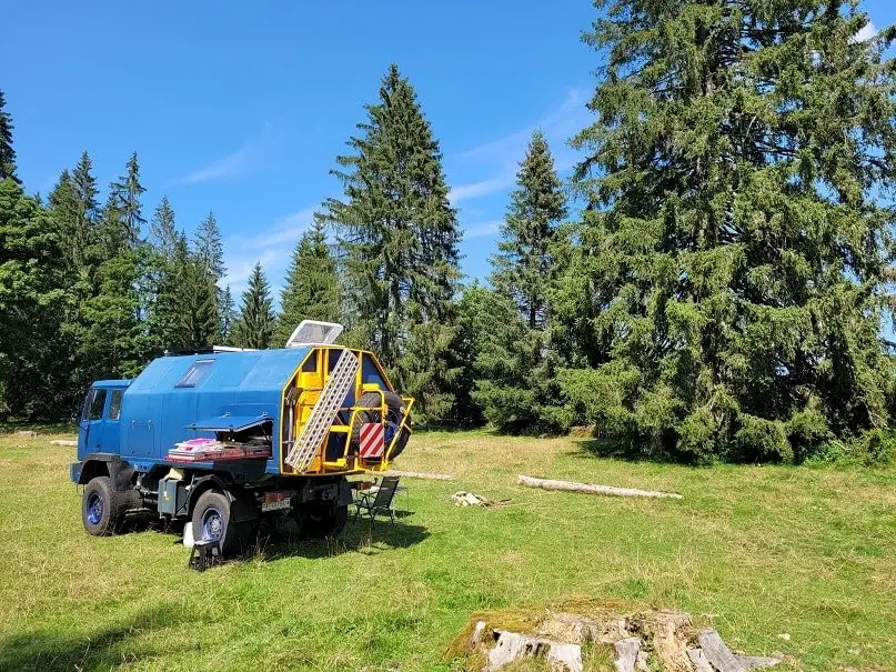 STEYR 12M18 mit LAK II Koffer Expeditionsmobil 4x4