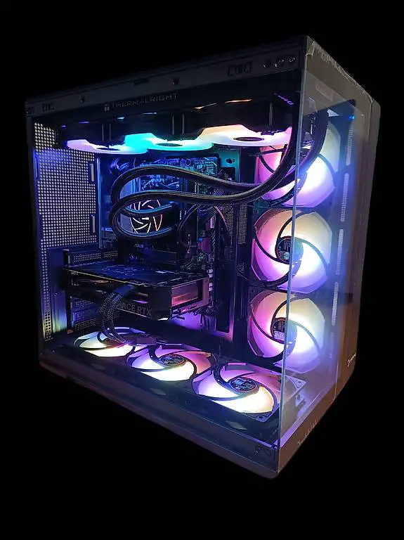 ryzen 7 9700x, rtx 4070 ti, 32gb ddr5 ram, 2tb ssd