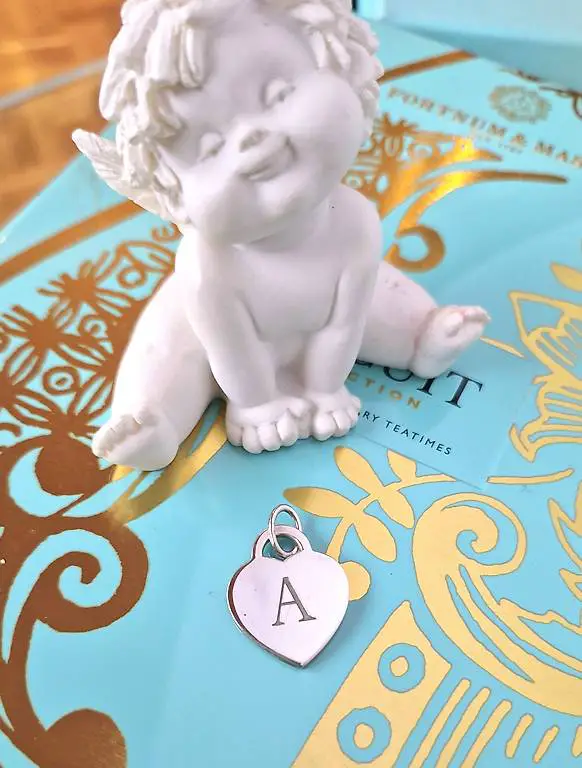 Tiffany & Co. "A" Herzanhänger