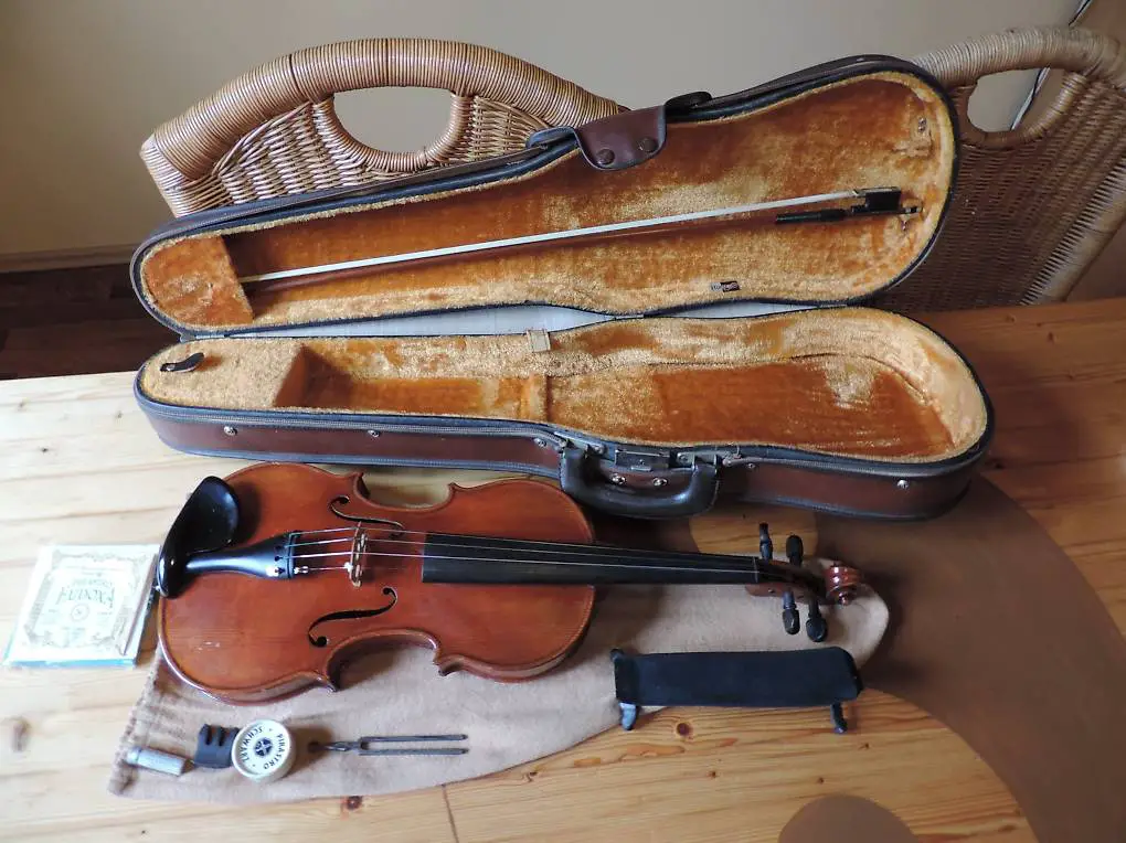 Schöne, gepflegte Geige günstig zu verkaufen