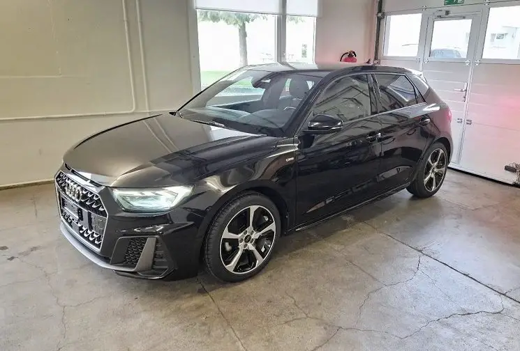 audi a1 sportback 1.0 tfsi s line sportpaket s-tronic
