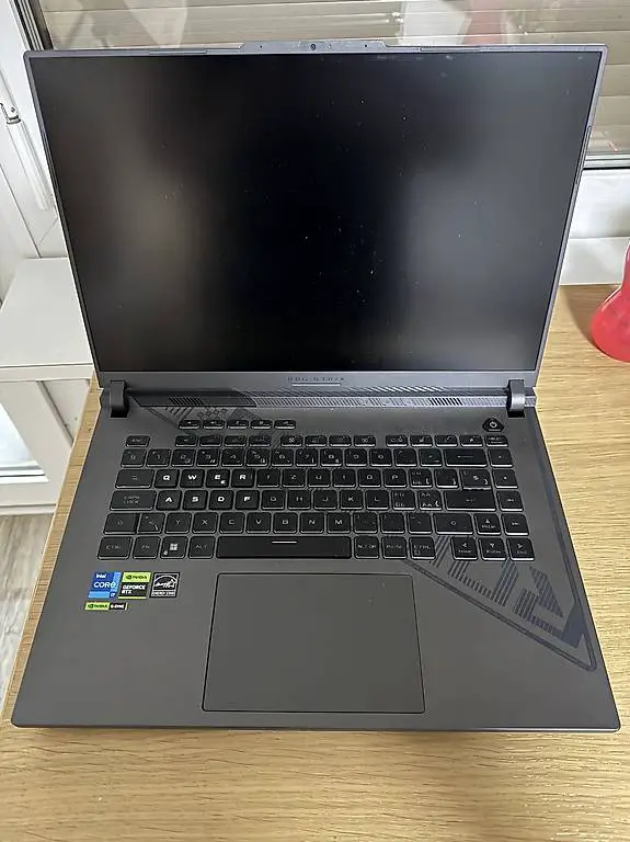 Asus Rog Strix G16 RTX 4070 8GB (2023)