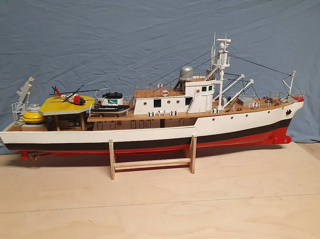 RC-Modellschiff Calypso 1:50