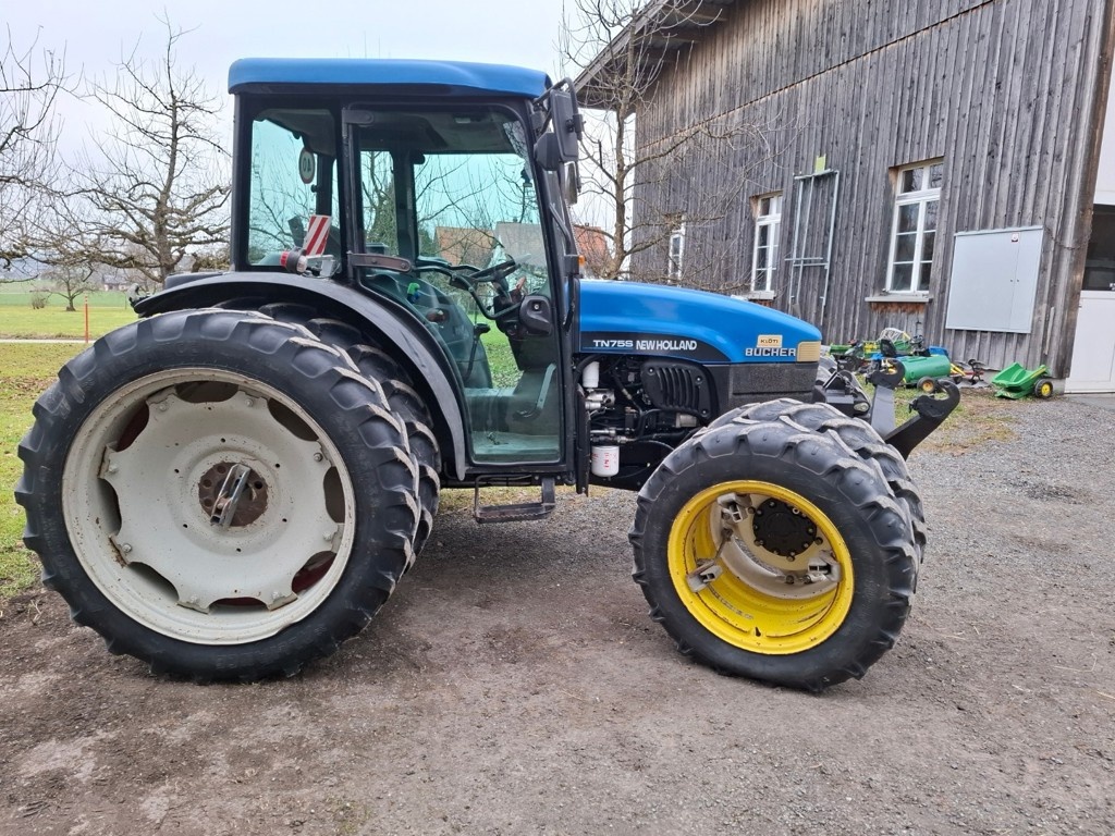 New Holland TN 75 SA