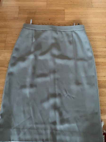 Damen Marken Rock Grösse 48