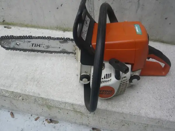 Kettensage Stihl elektrostarter 36 cm Lang schwert