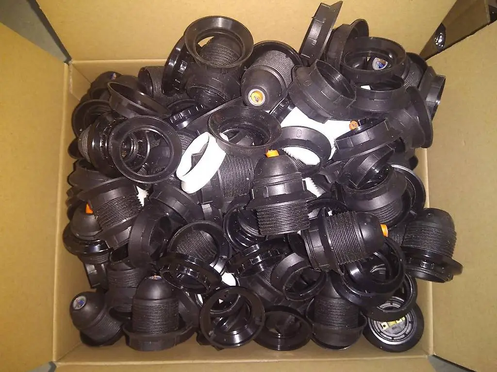 Portalampada portalampadina E27 (100 pezzi )
