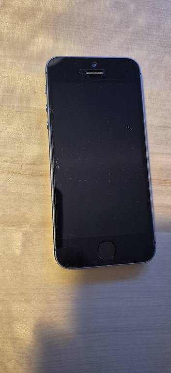 Apple iPhone 5s / A1457 / 16 GB / Grau / iOS 12.5.7