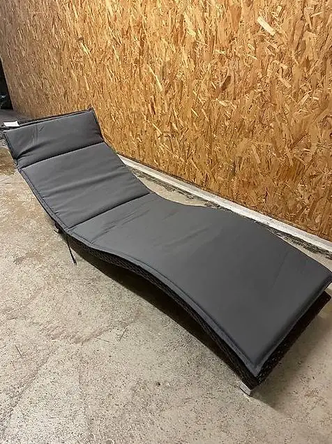 Sonnenliege / Liege Polyrattan inkl Auflage
