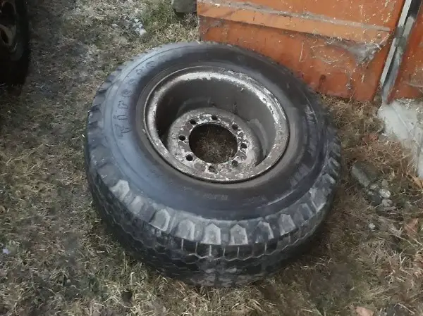 Felgen mit Pneu für Landwirtschaft