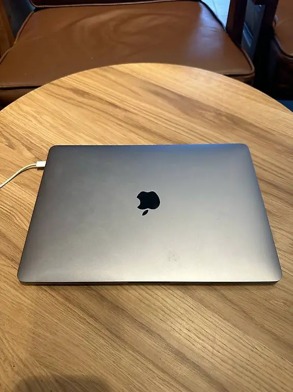 Apple MacBook Pro 13 Zoll (2020)