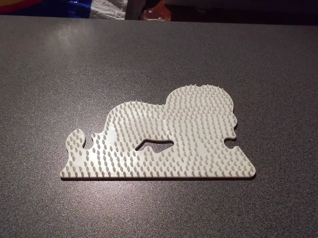 Bügelperlenform Löwe, weiss