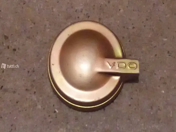 VW Käfer Ovali Brezel Tankgeber Abdeckung.