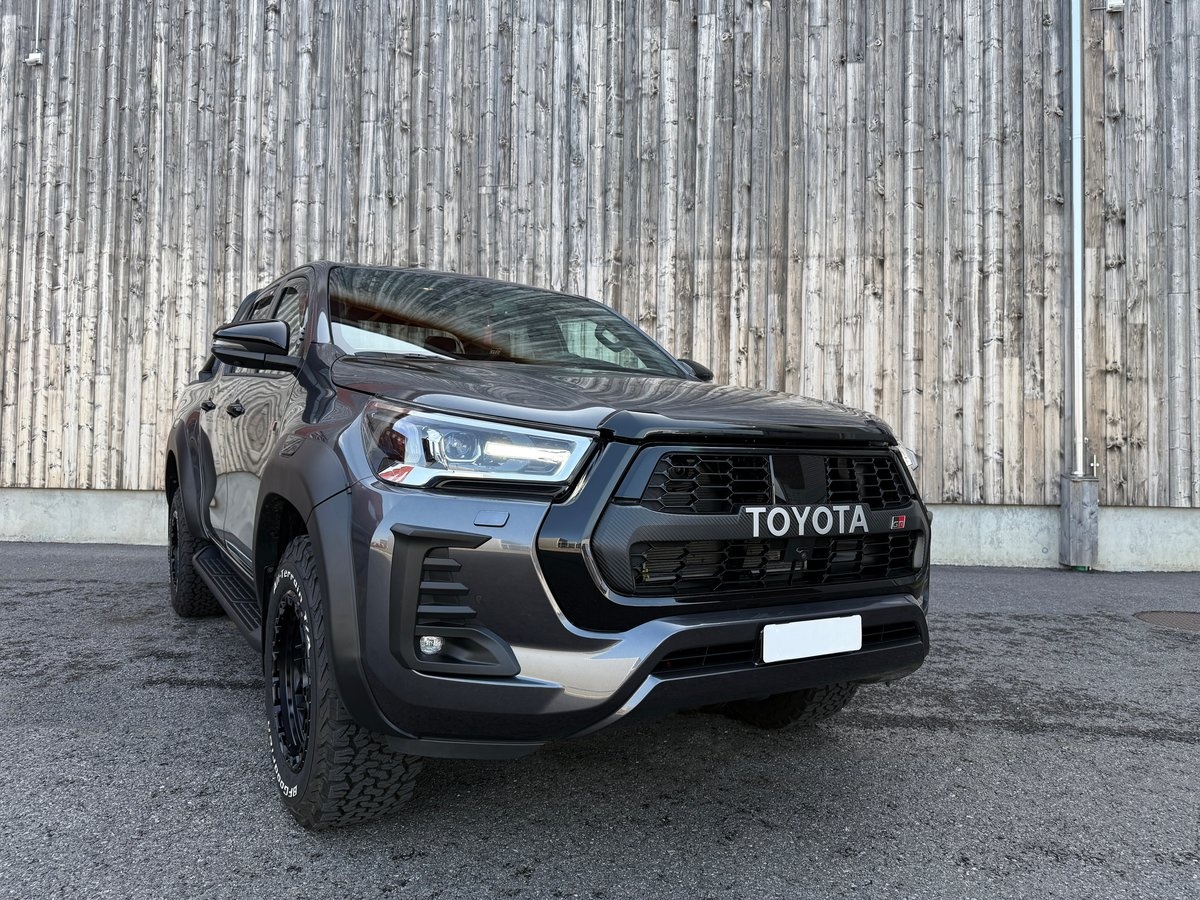 TOYOTA Hilux 2.8D-4D Invincible Double Cab 4x4 A