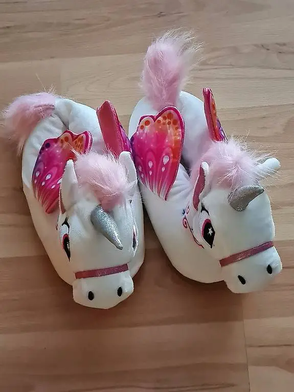 Neu: Einhorn-Hausschuhe - Gr.38/39