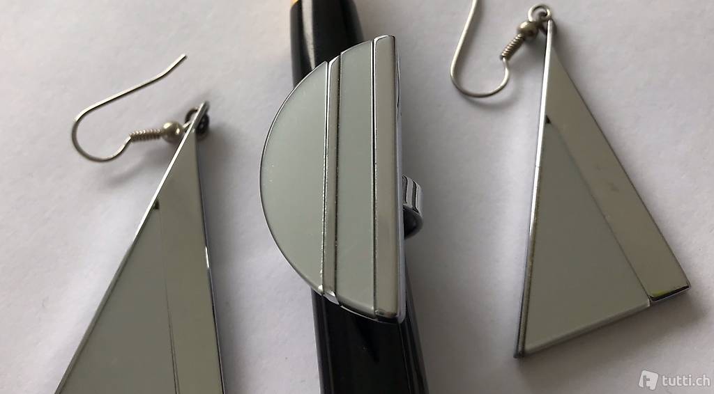 Wunderschöne Kombination (Fingerring und Ohrhänger)