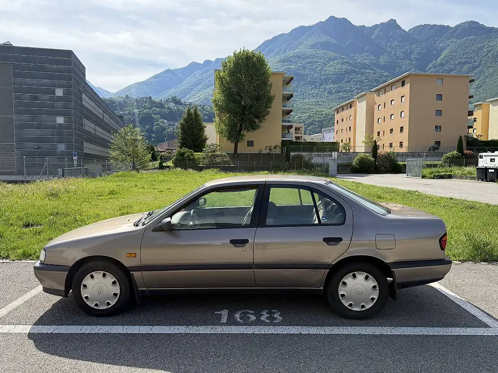 Nissan Primera 2.0