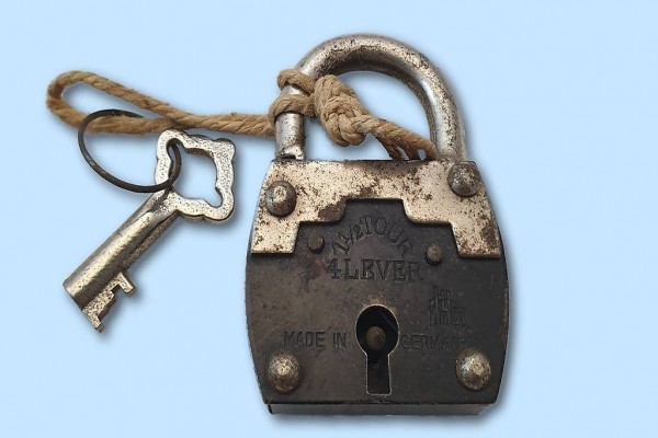  Vorhängeschloss, bauchig