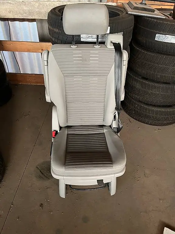 VW T5 / T6 California, Multivan Zusatzsitz mit Drehfunktion