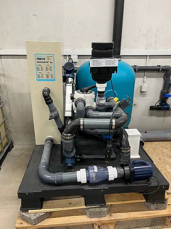 Teichfilteranlage/ Quarantänebecken/ Fischzucht