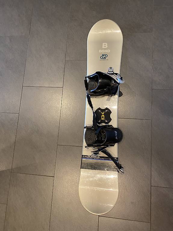Snowboard 143cm