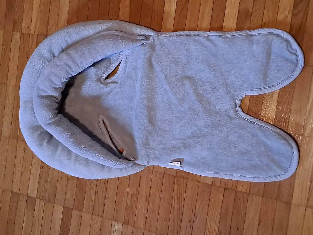 Réducteur pour maxicosi, siège auto ou poussette pour bébé