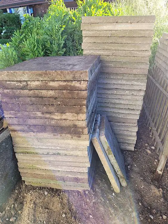 Betonplatten und Verbundsteine