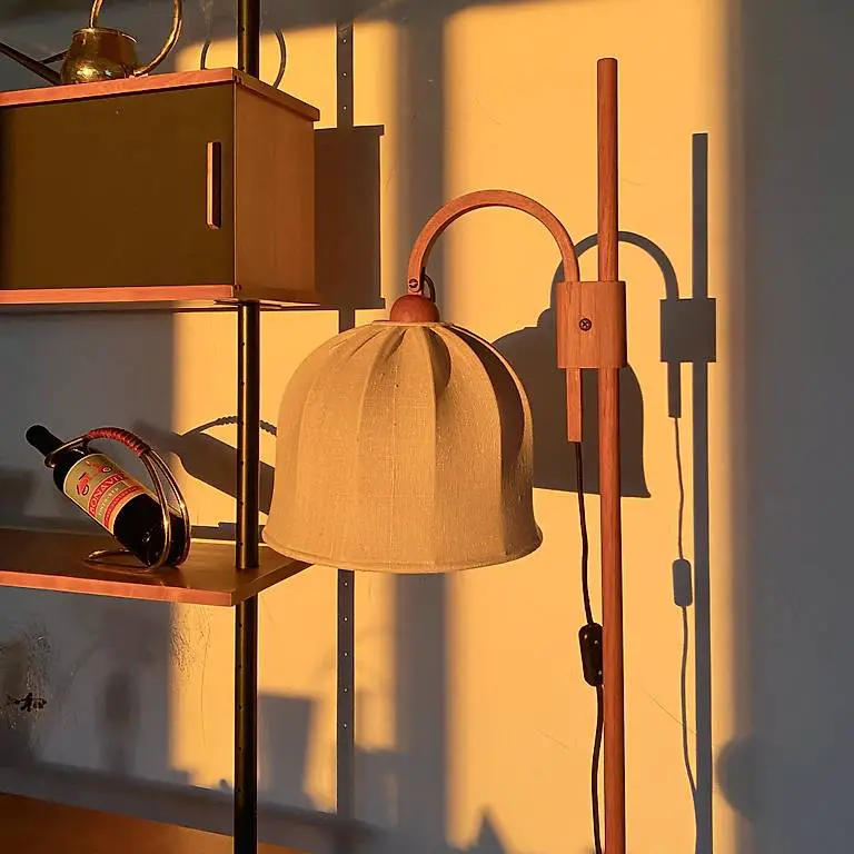 Domus Teak Stehleuchte 70er Jahre made in denmark